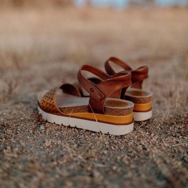 Women Josef Seibel Clea 09 Sandals YELLOW 8048129