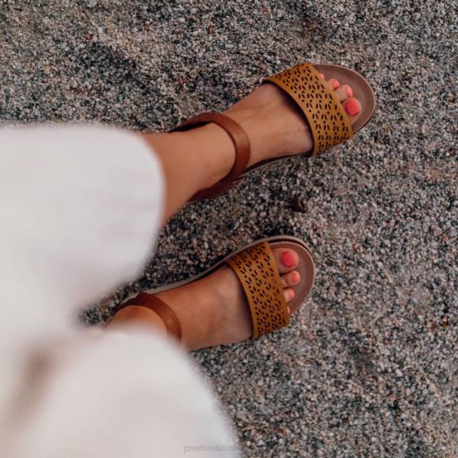 Women Josef Seibel Clea 09 Sandals YELLOW 8048129