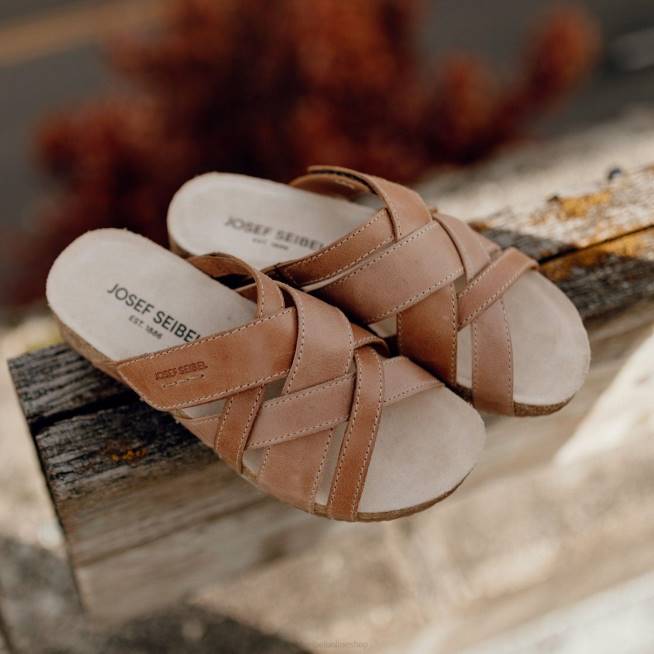 Women Josef Seibel Tonga 74 Sandals NUSS 8048102